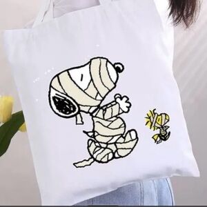 Snoopy Halloween Tote Bag and Pin